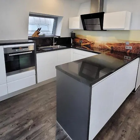 Schwimmendes Ferienhaus Sky 15 Prázdninový dům